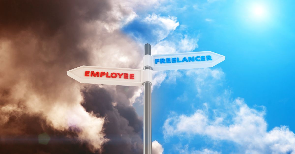 Freelancing vs Corporate Job: Which One’s Really Right for You?