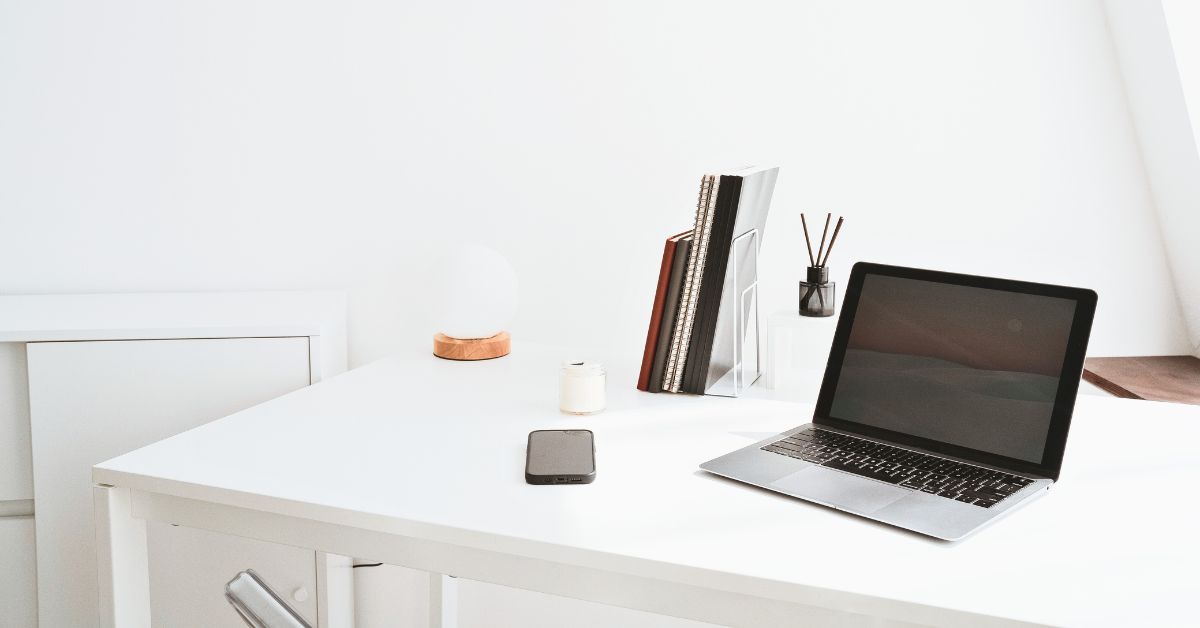 Simplifying My Finances: How I Set Up My Bank, Card, and Investment System as a Freelancer